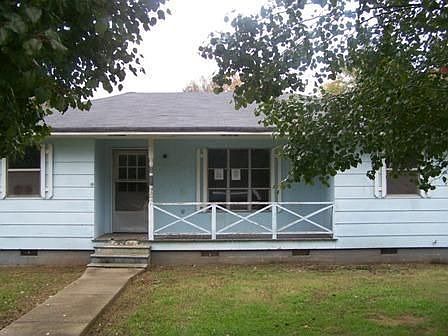 1st image of 1107 E 35th Street Pl