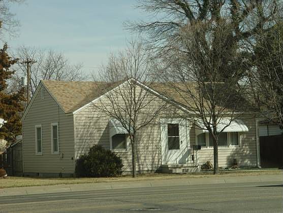 1st image of 335 S Ohio St