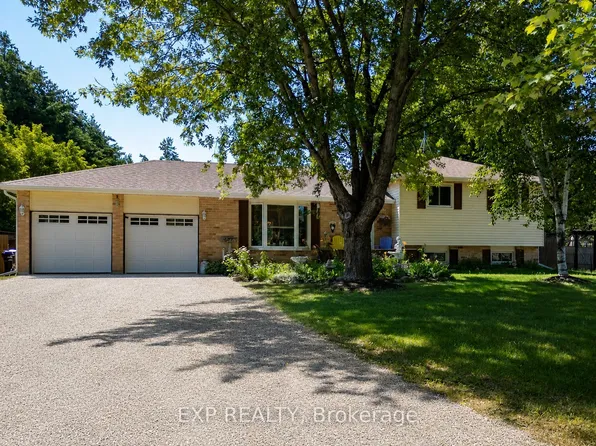 8245 Main Rd, Clearview, ON L0M 1H0
