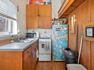 223 Bates Ave, Saint Paul, MN 55106