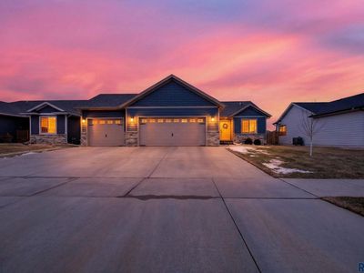 7500 E 49th St, Sioux Falls, SD, 57110