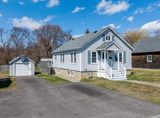 91 Perkins St, Somerset, MA 02725