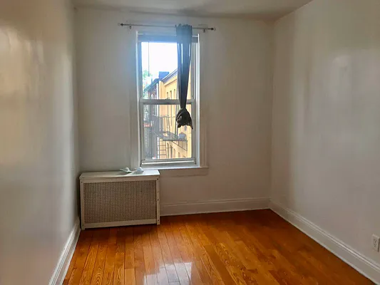 Rented by Best Service Realty Corp | media 7