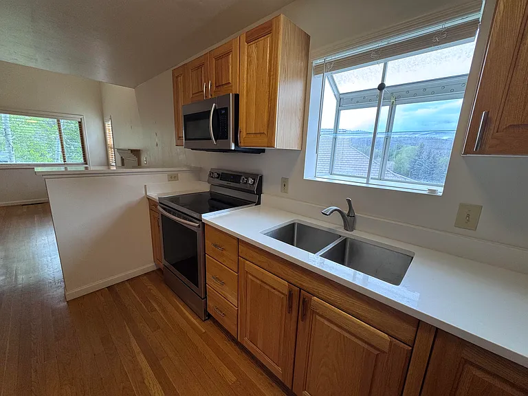 1000 Homestead Dr #15 — Photo 2