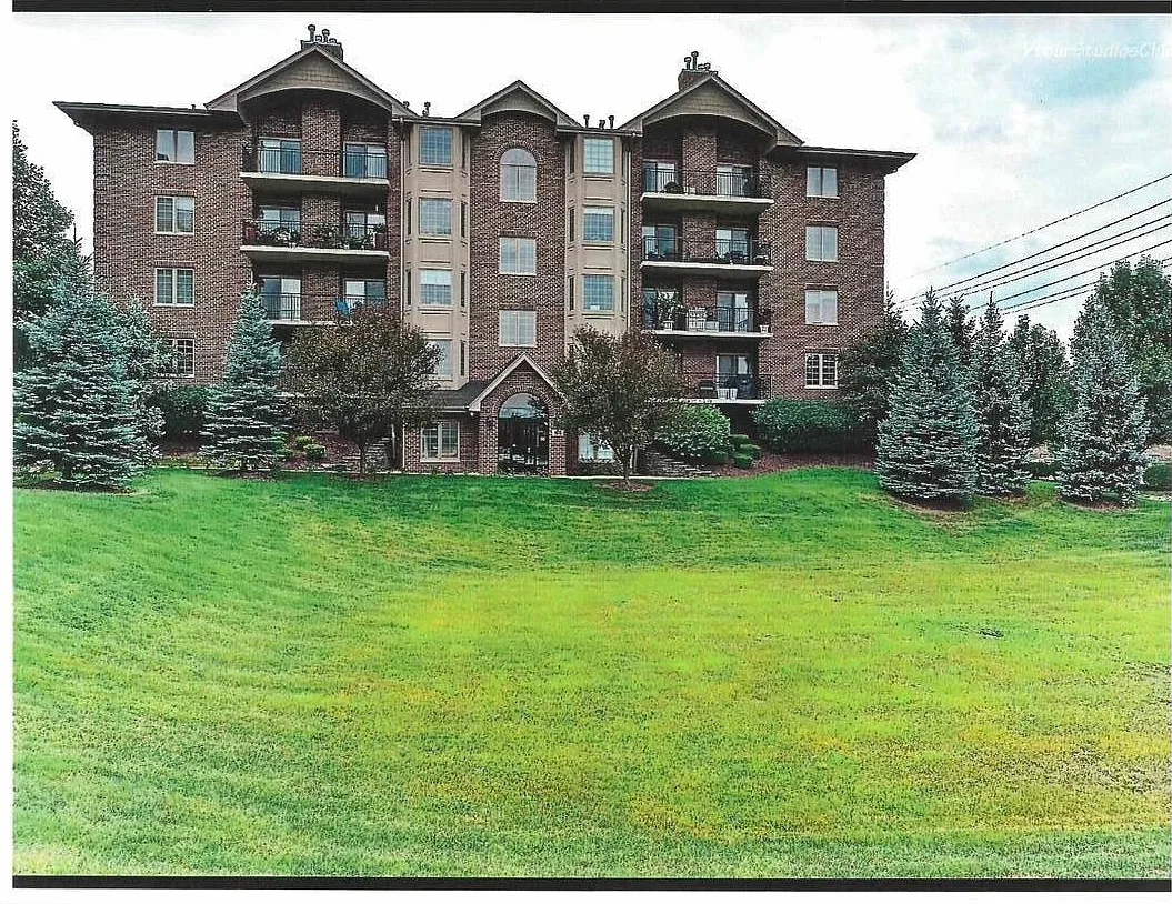 2 bed, 1652 sqft, $2,800 — Photo 2