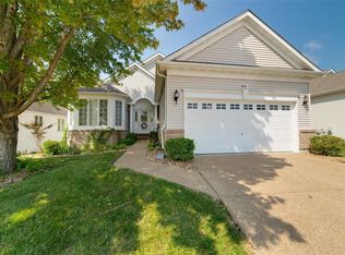 664 Falconcrest Dr, Lake Saint Louis, MO 63367