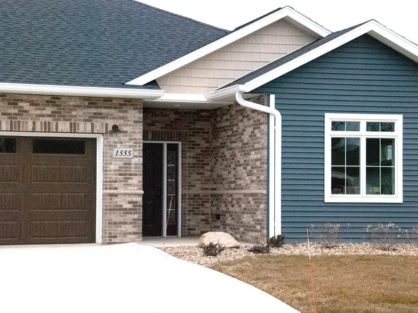 1819 Bartels Ave, Waverly, IA 50677