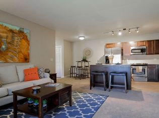6661 Giles Rd #000, Papillion, NE 68133