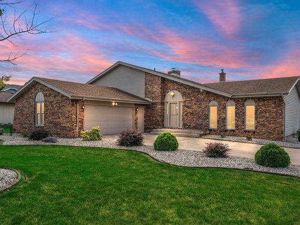 1222 Tamarack Dr, Munster, IN 46321