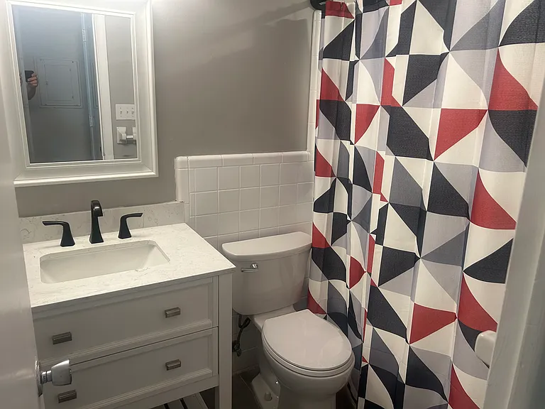441 3rd St S #7 — Photo 8