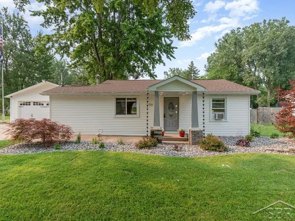 7125 Helen St, Saginaw, MI 48609