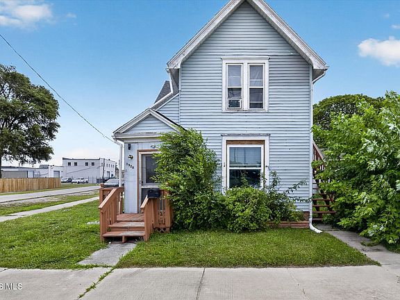 3rd image of 3928 Canada Southern Ave