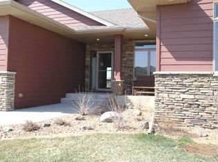 3108 W Cinnamon St, Sioux Falls, SD 57108