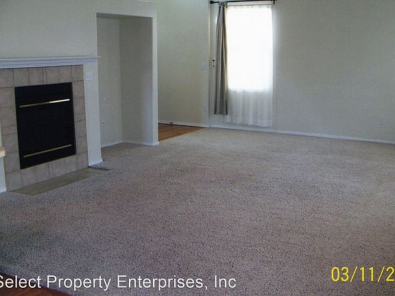 4th image of 2155 Pinyon Jay Dr