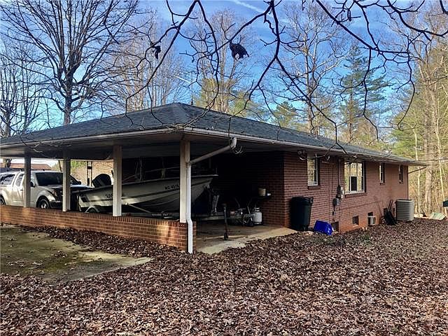 2nd image of 196 Clover Church Rd
