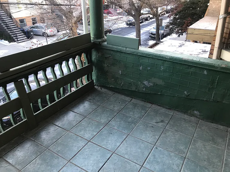 40 Gardner Ave #2 — Photo 14