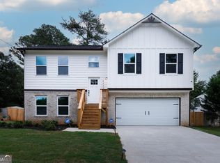 8290 San Jose Trl, Jonesboro, GA 30236