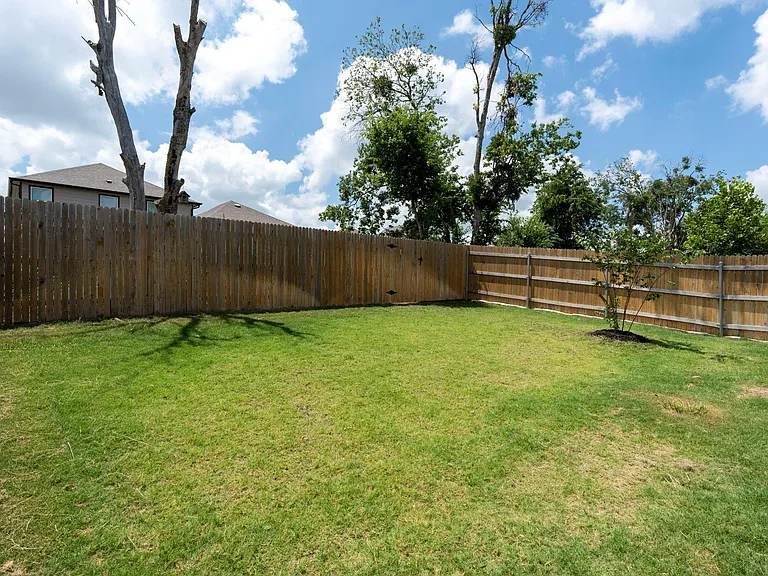 376 Euclid Ln — Photo 15