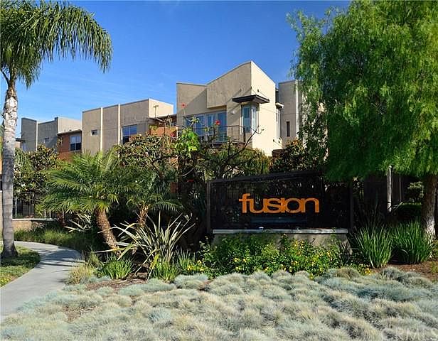 1st image of 5403 W 149th Pl Unit 13