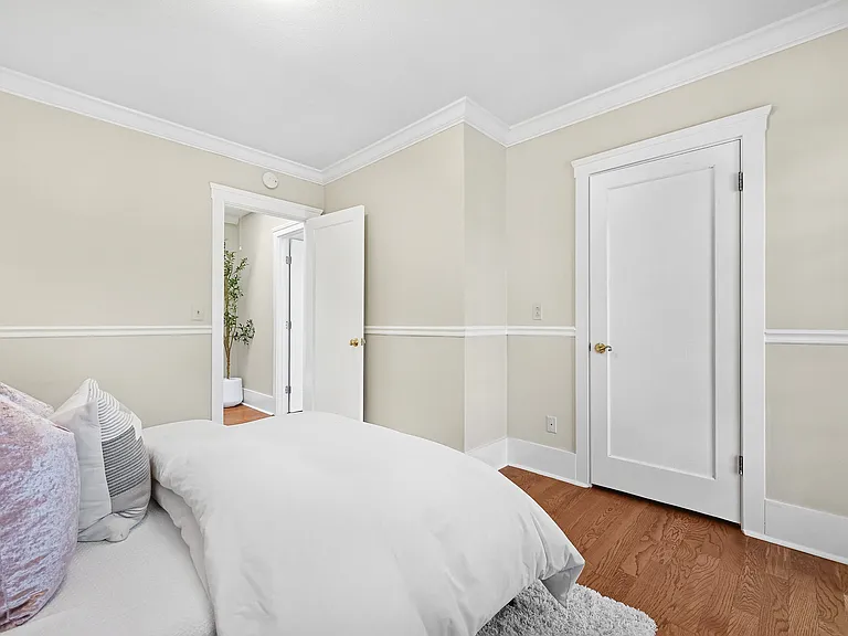 205 Caldwell Ave — Photo 31