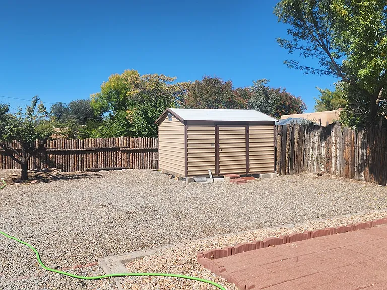 520 Lolita St — Photo 15