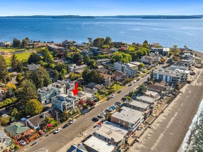 3008 Alki Avenue SW, Seattle, WA, 98116