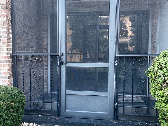2nd image of 13316 W Circle Drive Pkwy APT 704
