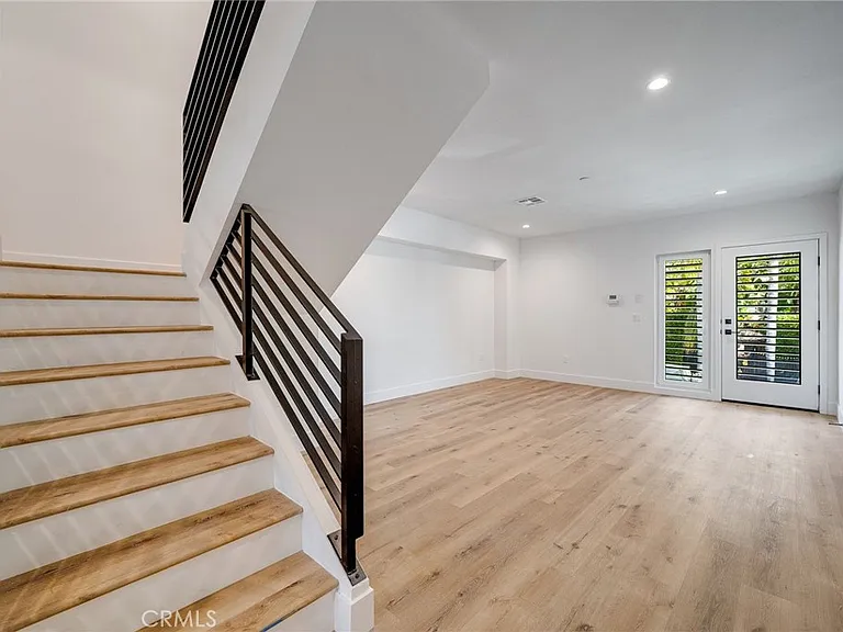 6201 La Mirada #8 — Photo 2