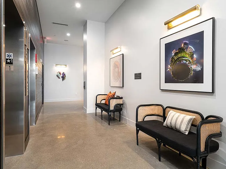 The Bohen Apartments — Photo 42