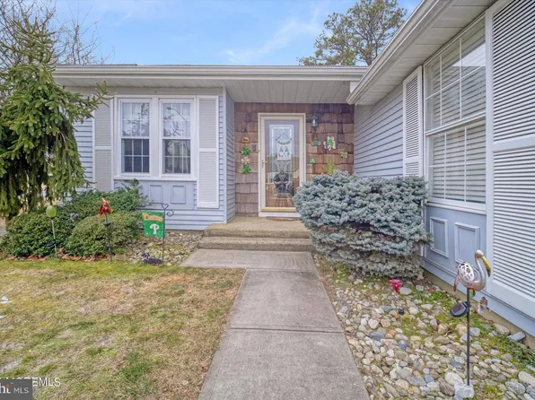 23 Penwood Dr #54B, Whiting, NJ 08759