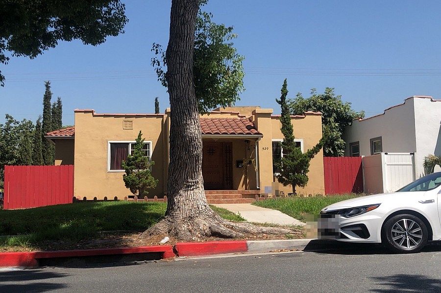 1st image of 529 W Wilson Ave