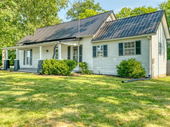 380 Deer Lick Rd, Lewisburg, KY 42256