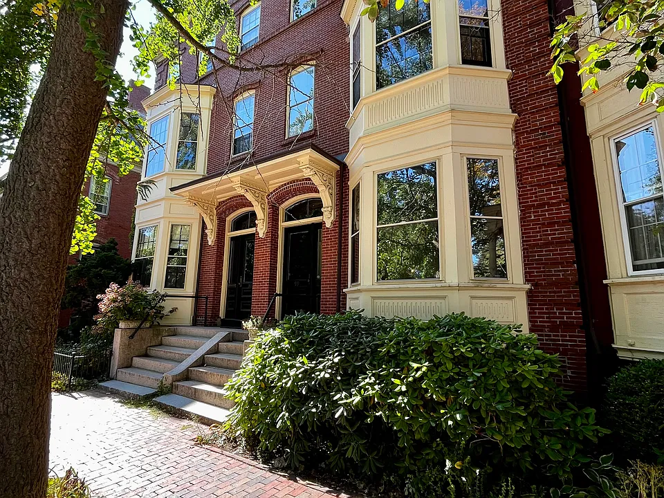 99 Pine St #1