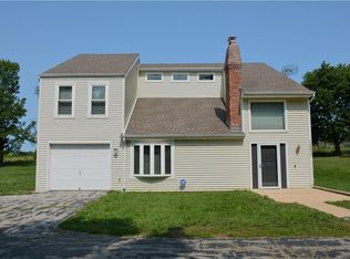 15931 154th St, Bonner Springs, KS 66012