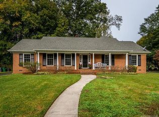 6500 Tensbury Ct, Charlotte, NC 28210