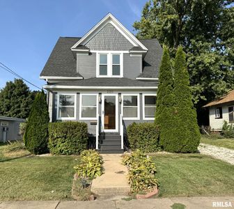220 N Pleasant Ave, Galesburg, IL, 61401