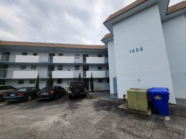 1400 Tallwood Ave APT 204, Hollywood, FL 33021