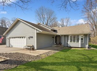 17110 12th Ave N, Plymouth, MN 55447