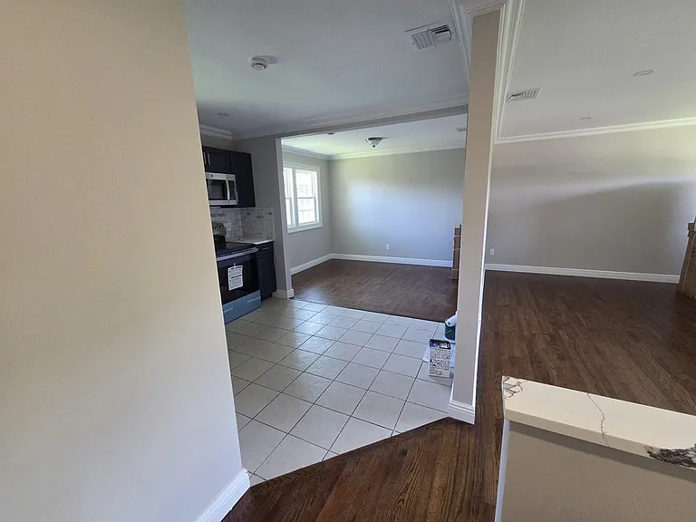 63 E 6th St #2 — Photo 9
