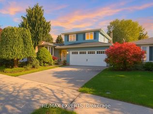 57 E Pepper Tree Dr, Toronto, ON M1C1Y5