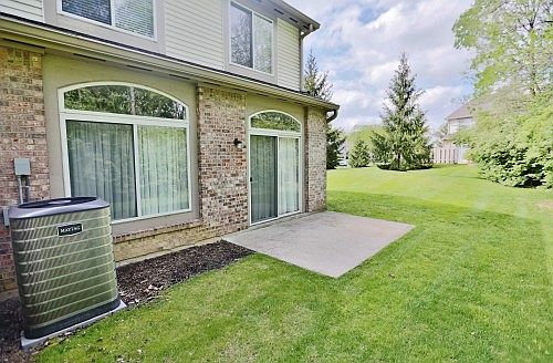 4th image of 8602 Timber Park Dr
