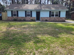109 Greenbriar Ct, Savannah, GA 31419