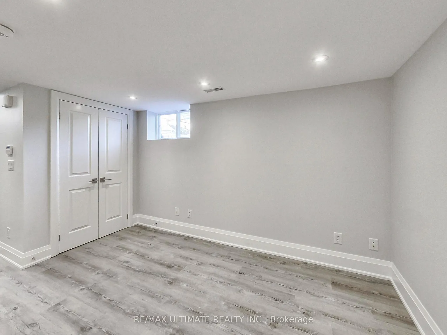 2 bed, $1,900 — Photo 2