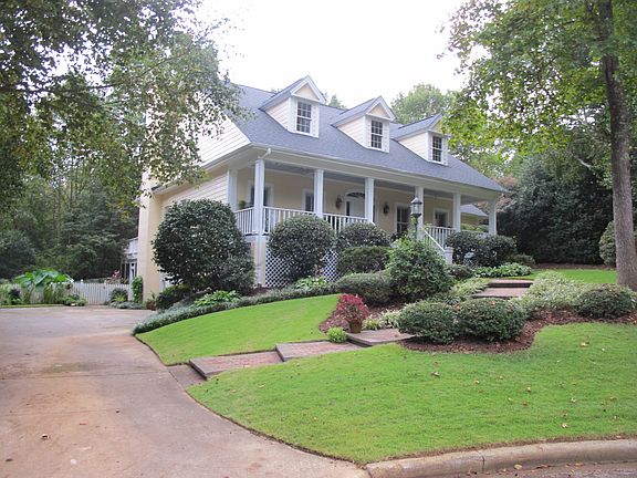 3rd image of 208 Quail Creek Ln