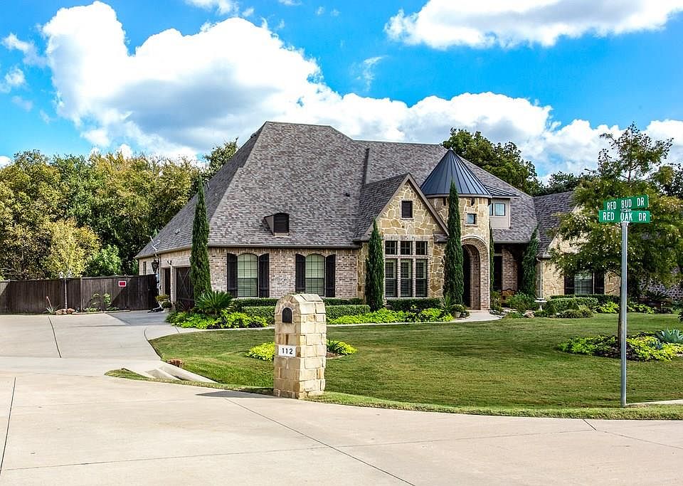 1st image of 112 Red Oak Dr