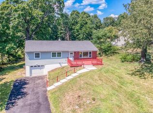 6 Heaton Ln, Wappingers Falls, NY 12590