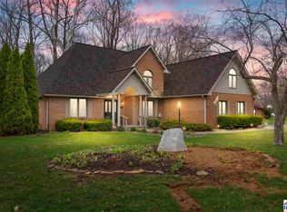 3975 Country Wood Rd, Terre Haute, IN 47805