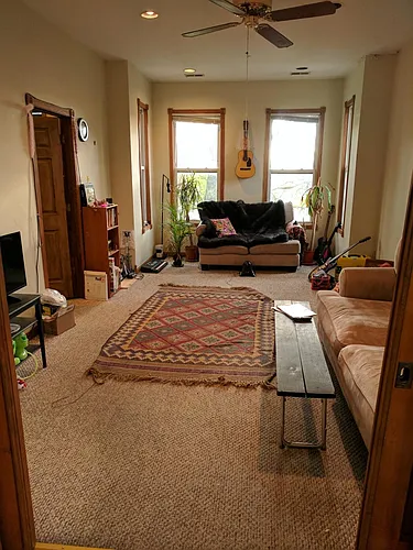 1639 N Claremont Ave #3 Photo 1