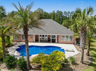 90 Bunting Dr, Crawfordville, FL 32327