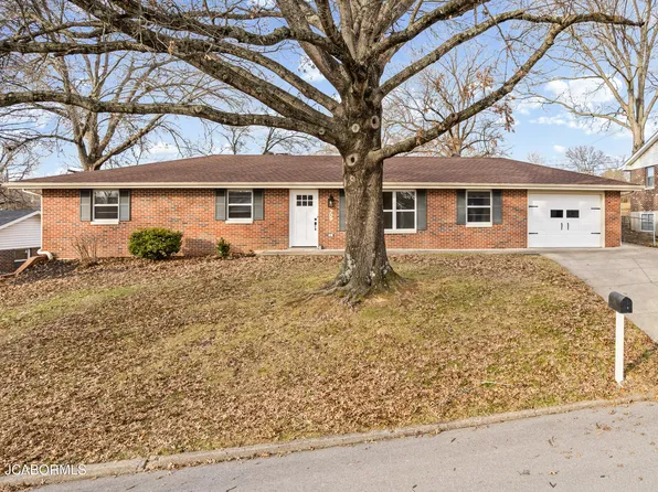 709 Geneva St, Jefferson City, MO 65109